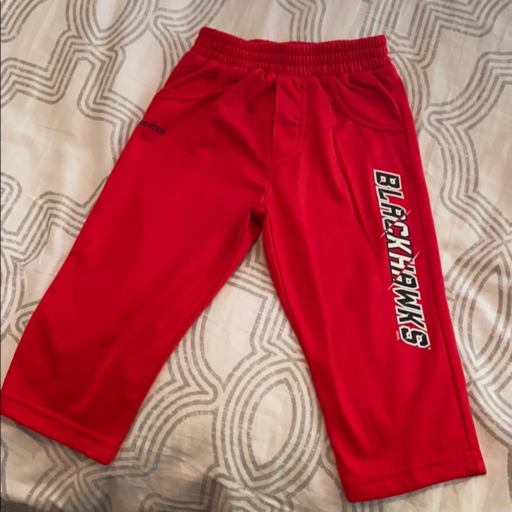 BNWOT Chicago Blackhawks Reebok sweats 12m